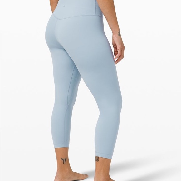 Lululemon Align HR Pant 25” in pale blue - Picture 2 of 8